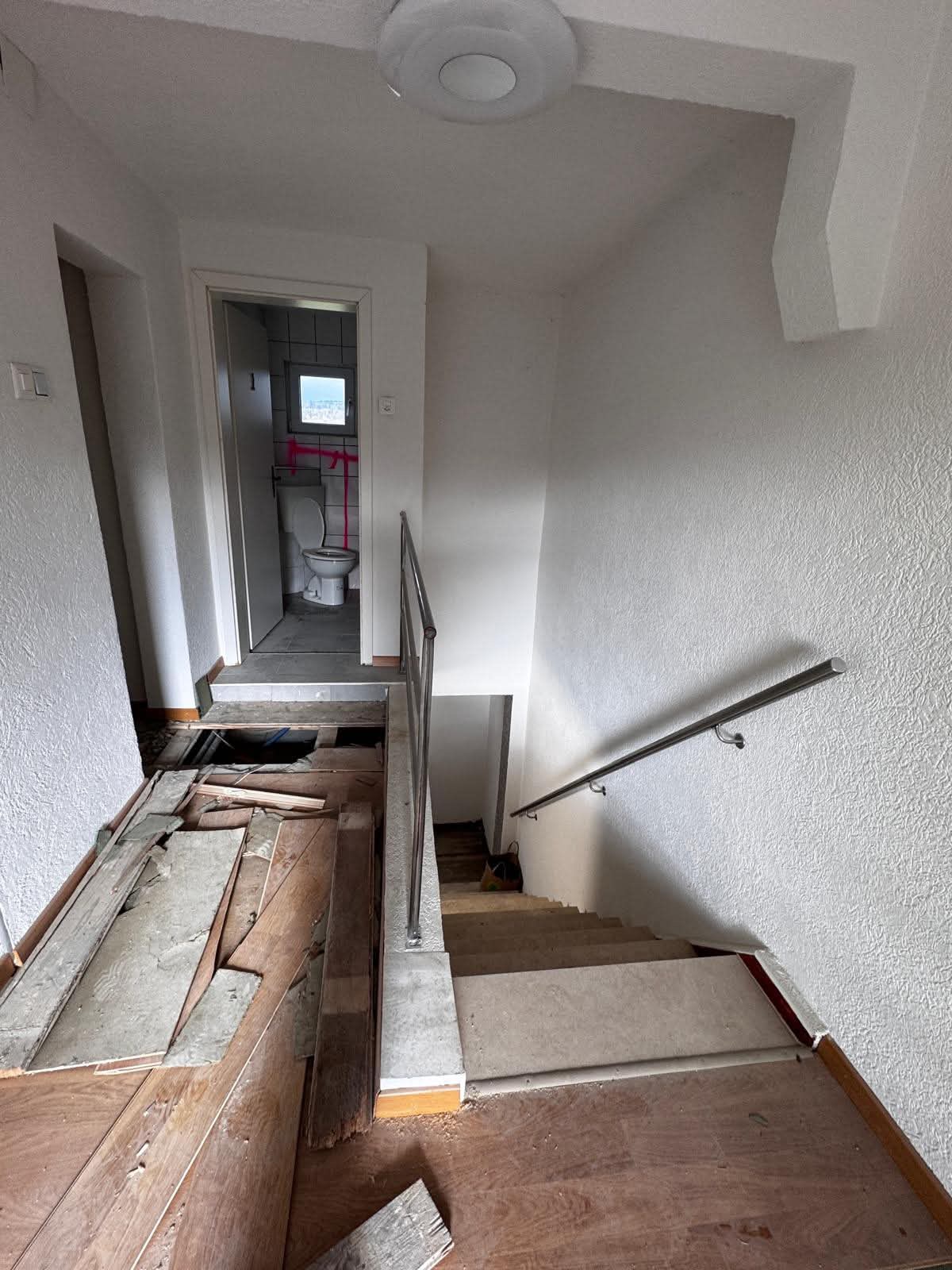 Vorher Treppenbereich