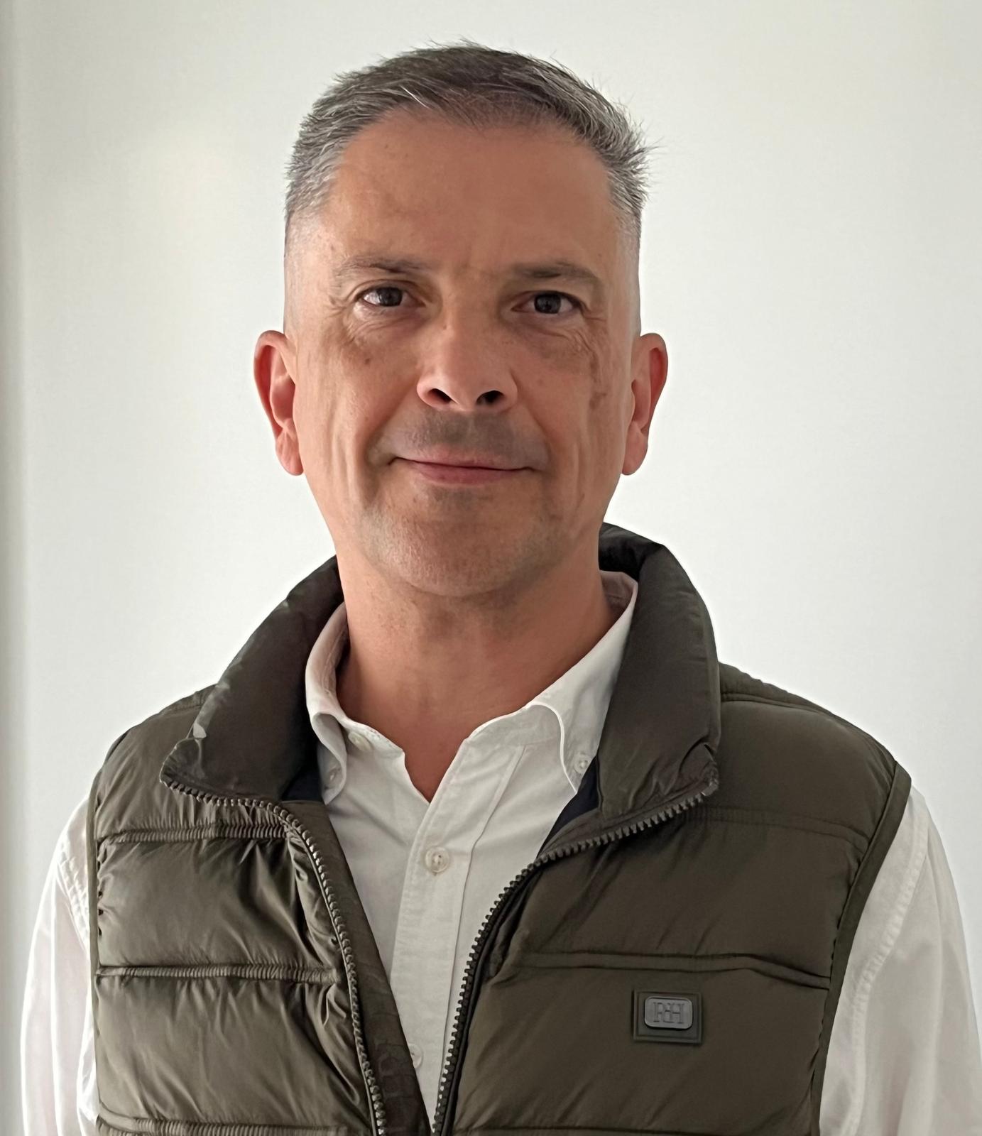 Javier Puerta, CEO y Fundador de IAFácil Online