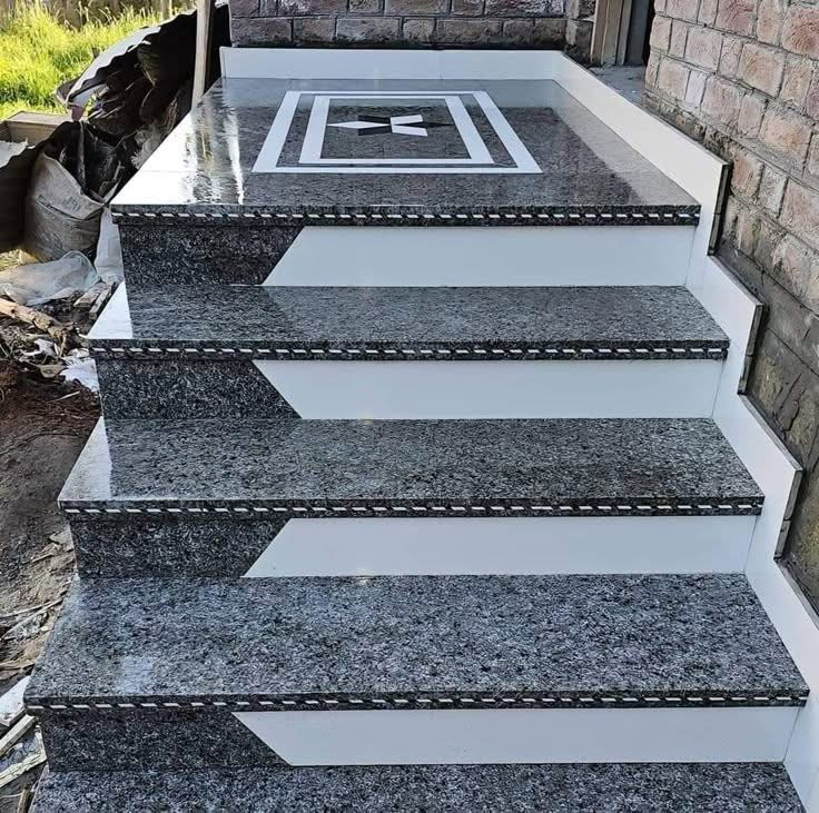 Exterior staircase