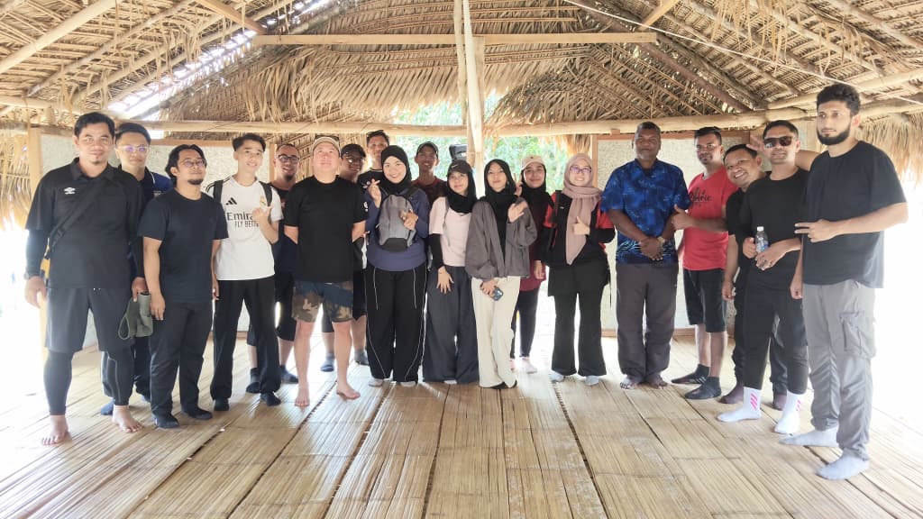 Company Trip Team Gathering