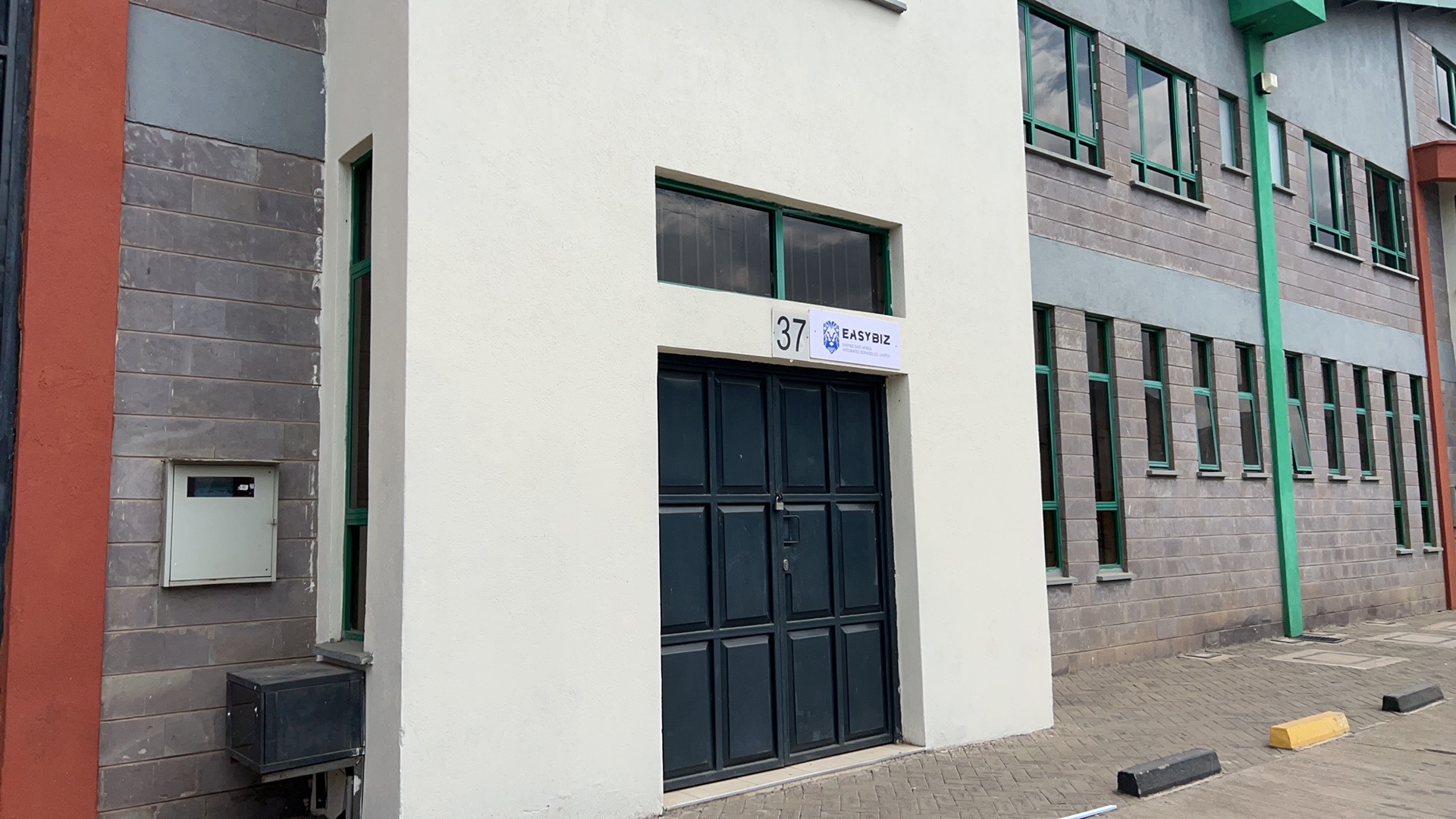EZTRAVIA Building
