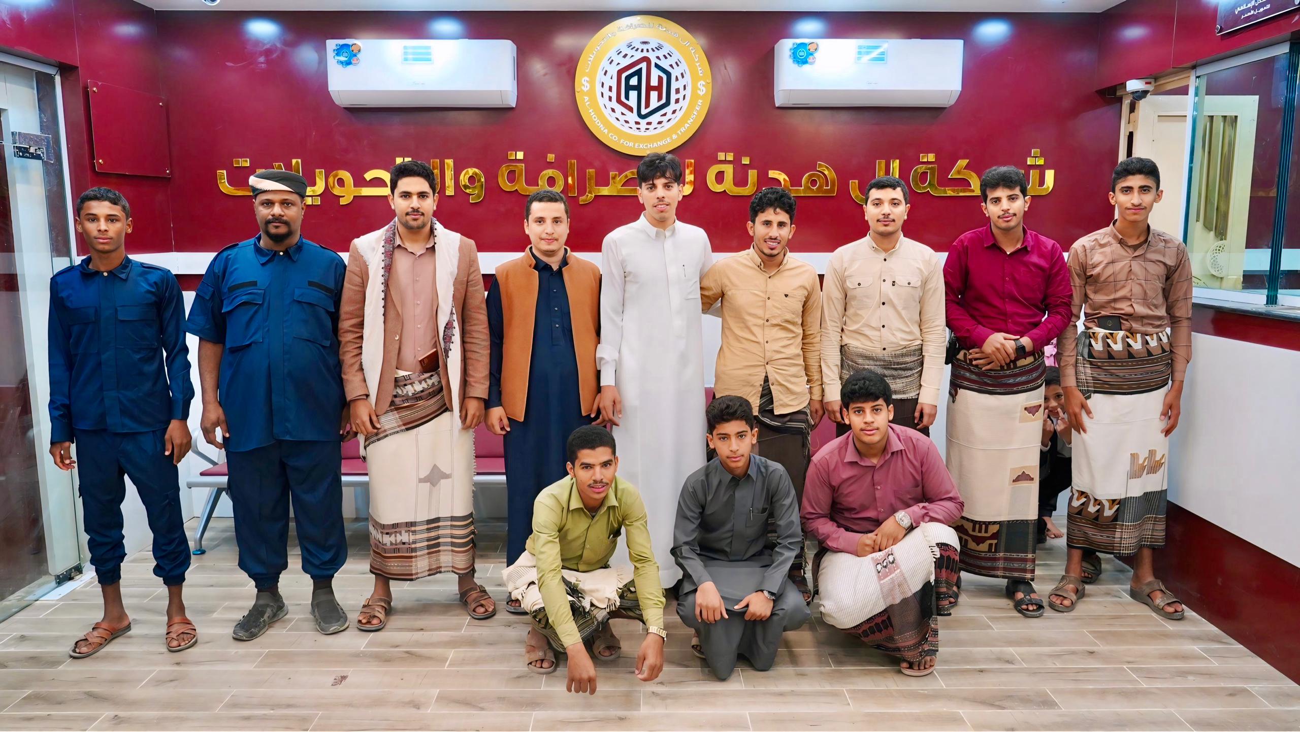 فريق عمل شركة آل هدنة