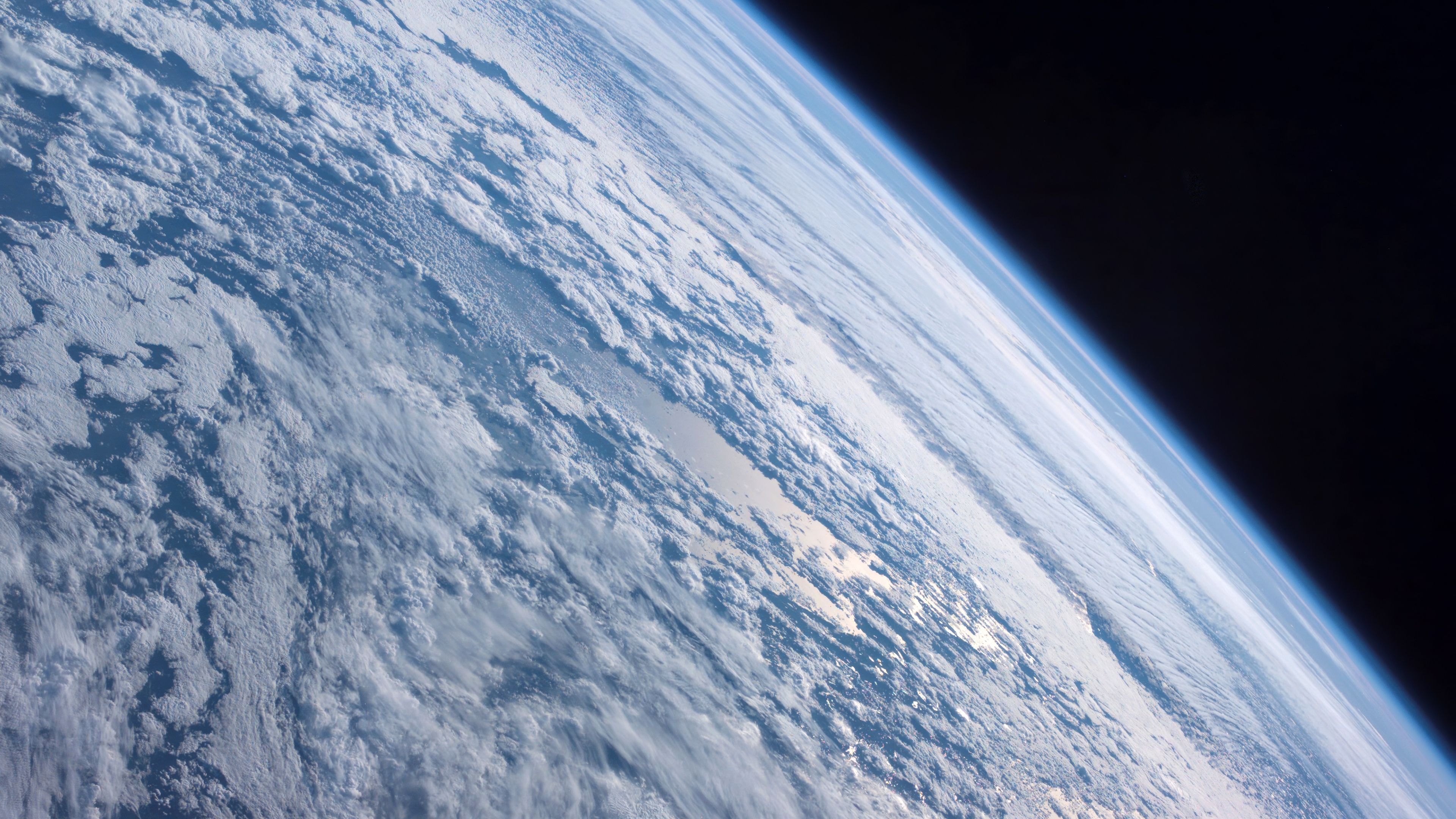 Earth Cloud View Space