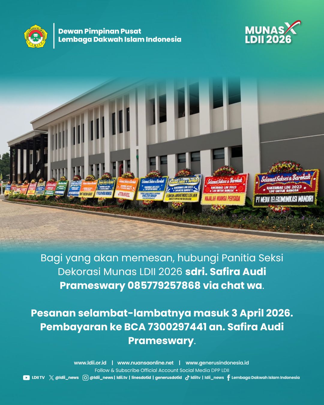 Dekorasi bunga papan di lokasi MUNAS LDII