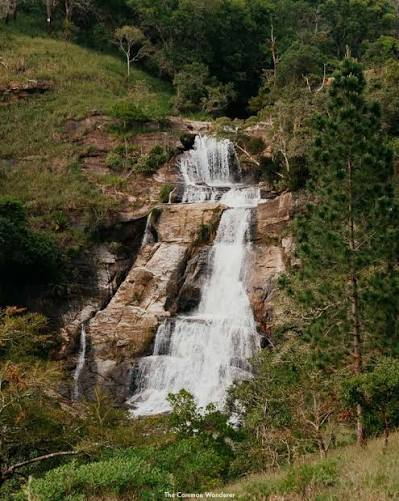 Diyaluma Falls