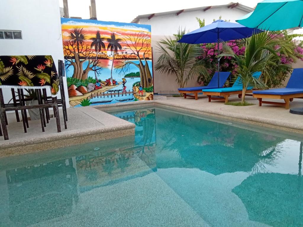 Piscine Tropicale