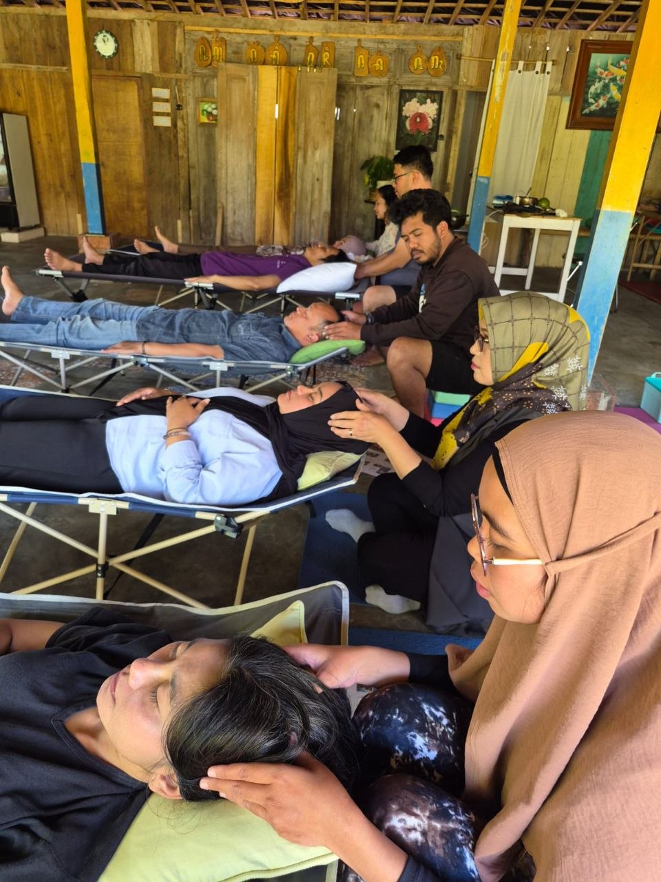 Suasana praktik kelas Access Bars di Malang, 25–26 Juli 2026