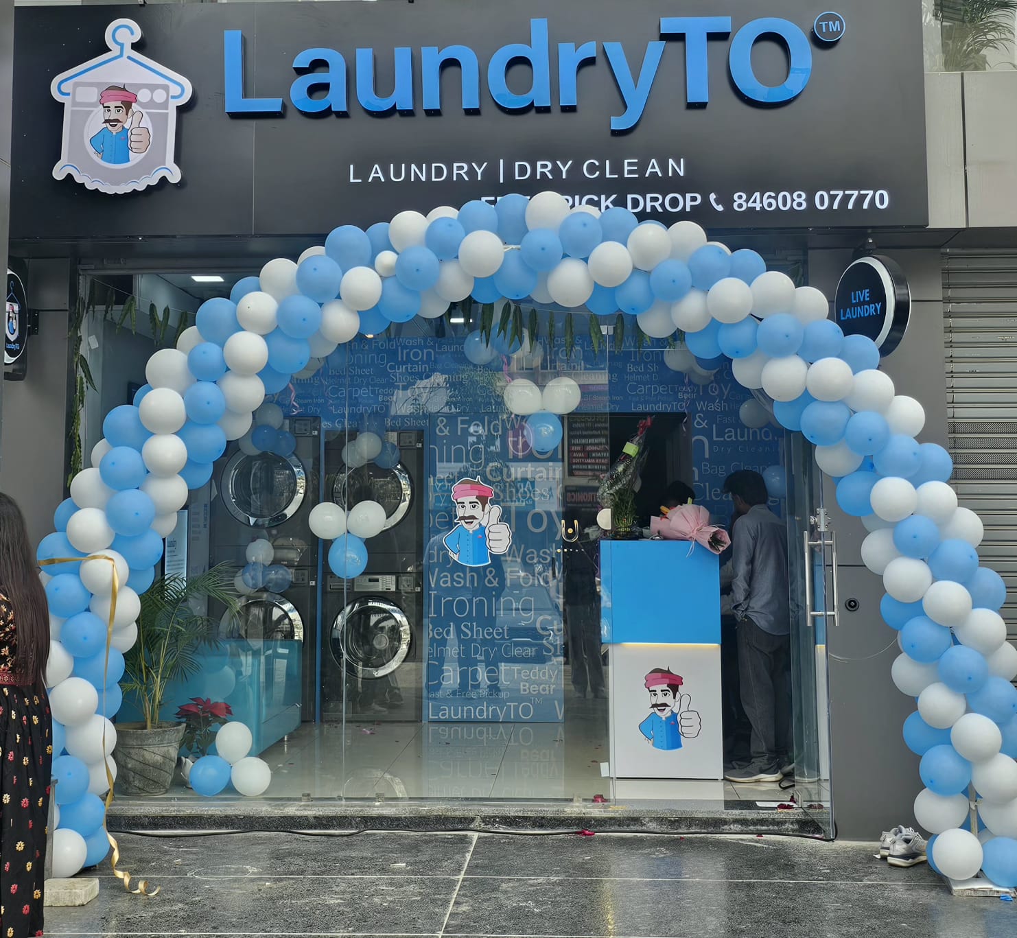 LaundryTO Manjalpur Store