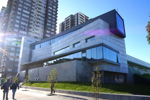 Instituto de Humanidades - infraestructura tecnológica