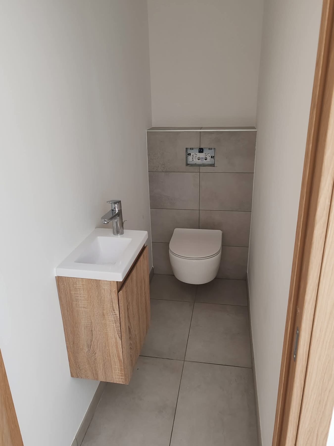 Minimalistisches Badezimmer