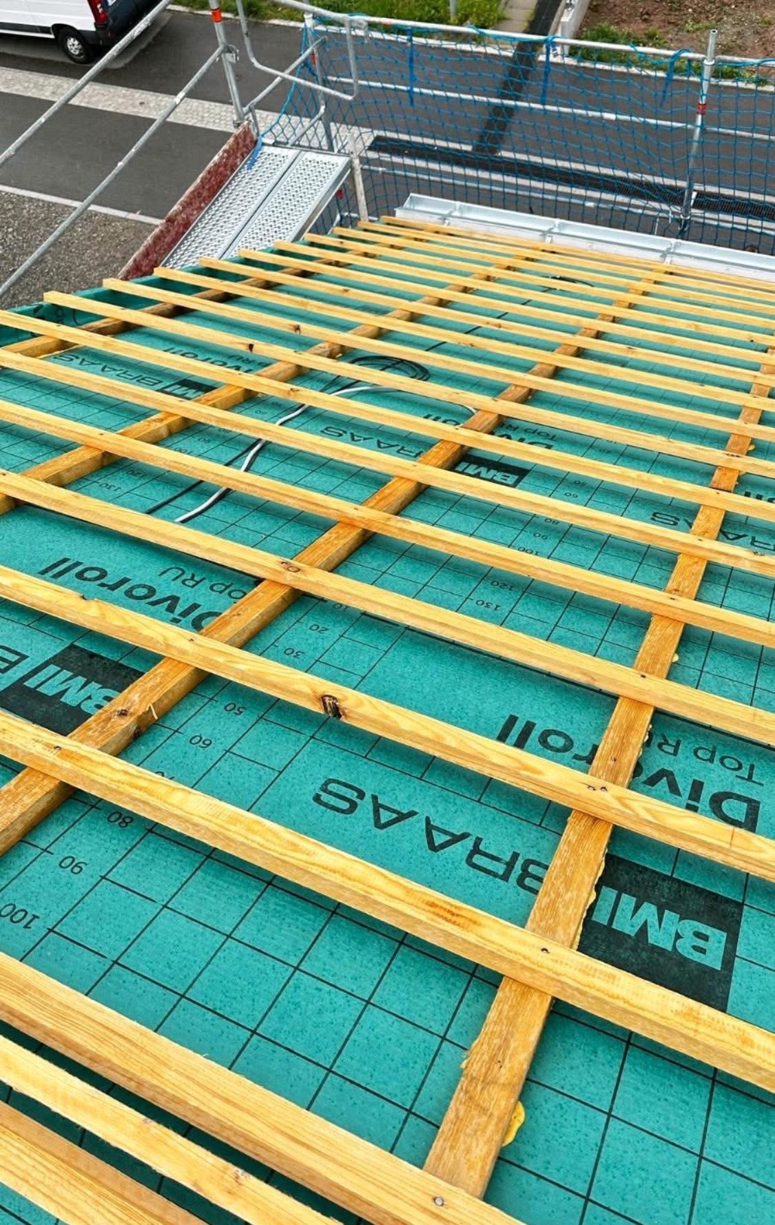 Dachsanierung auf der Baustelle
