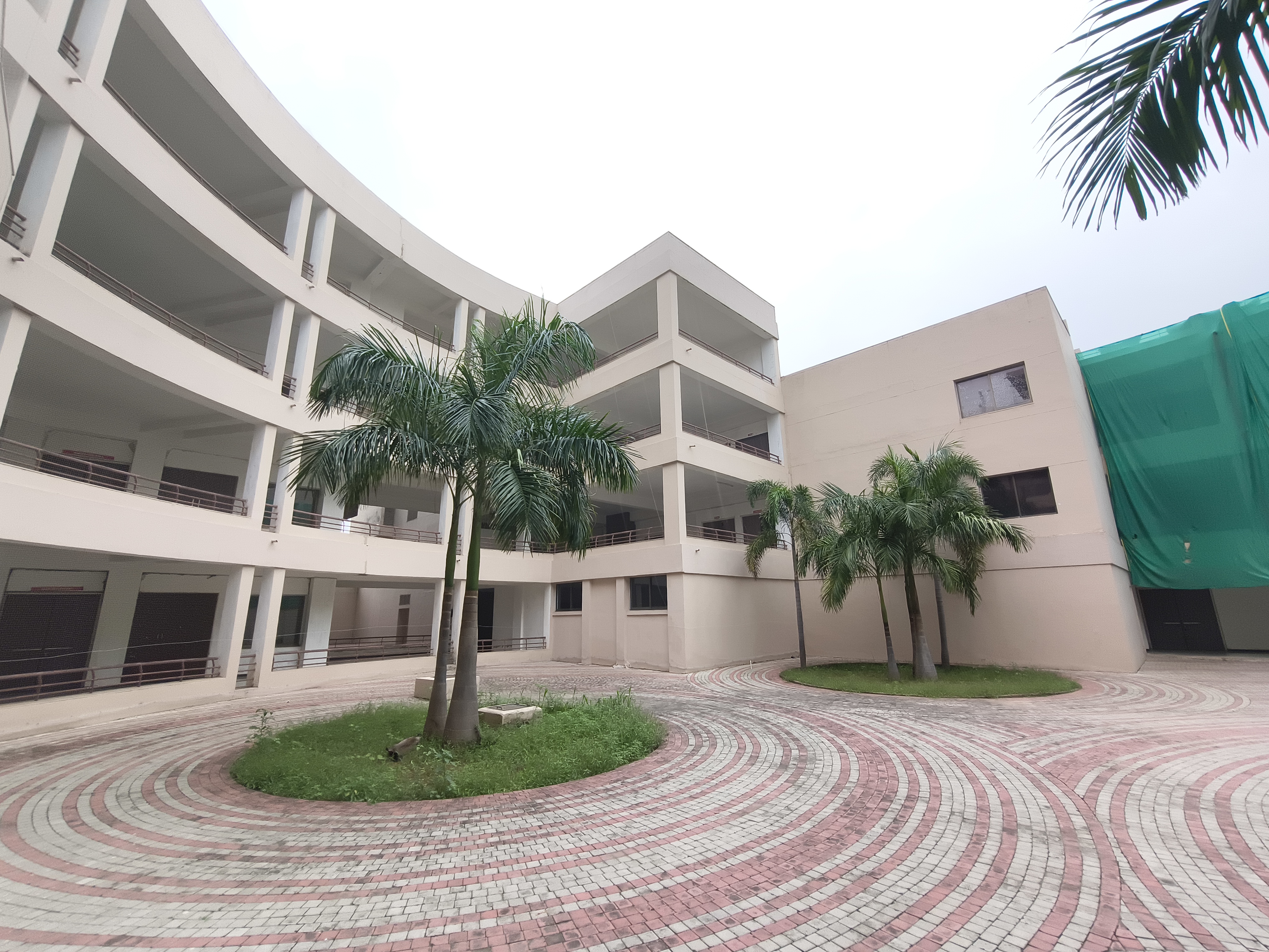 MIP Courtyard