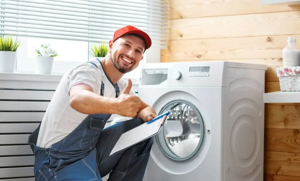 Certified repair technician in Jeddah