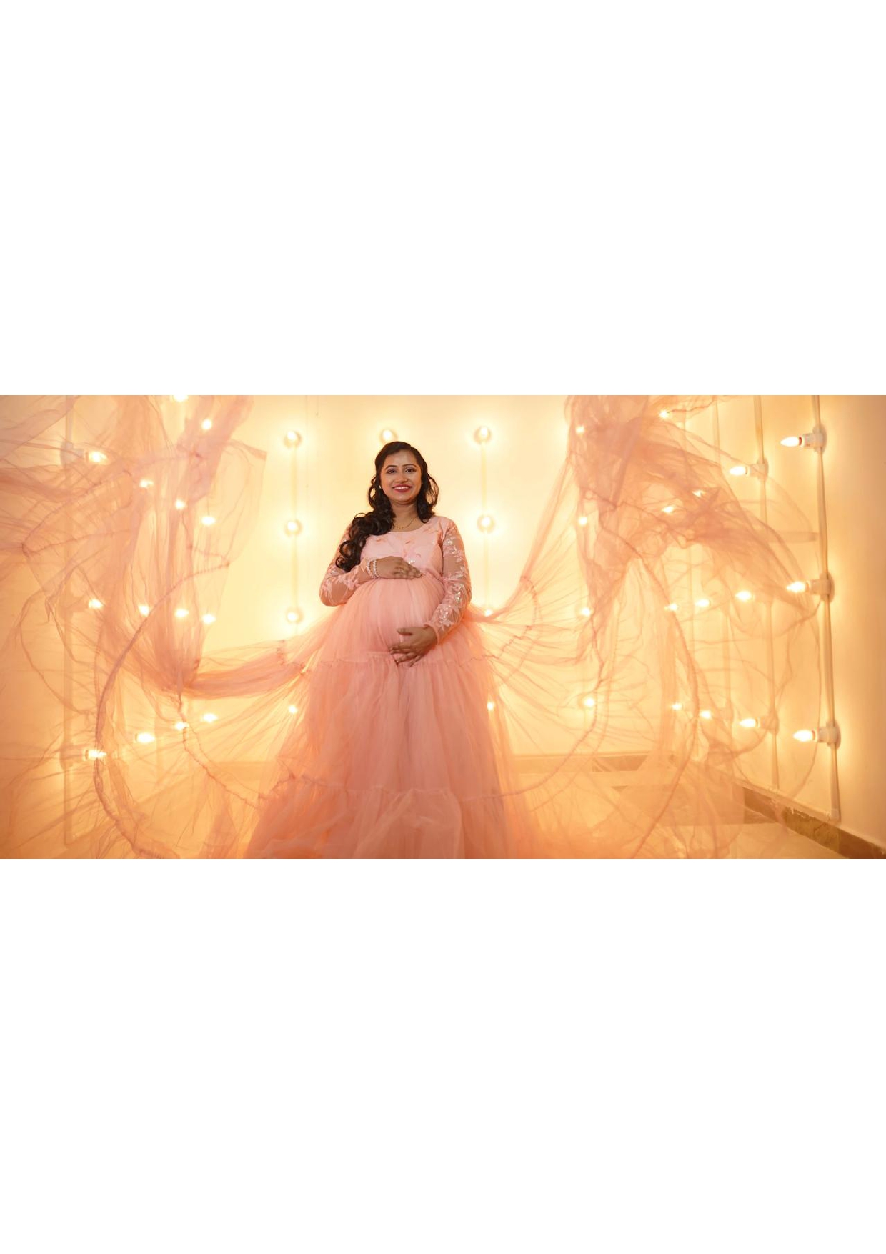 Maternity Shoot Makeup Padmini Mahajan