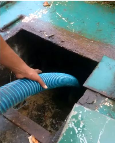 Proses sedot WC dan kuras septic tank