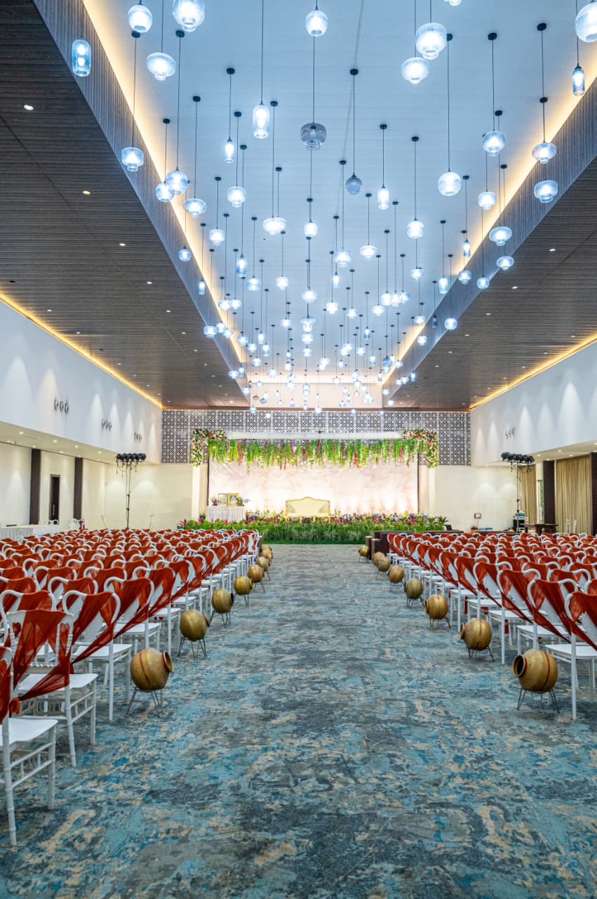 Luxury AC Banquet Hall in Nashik – Spacious indoor hall with elegant lighting and seating at Vrindavan Greens