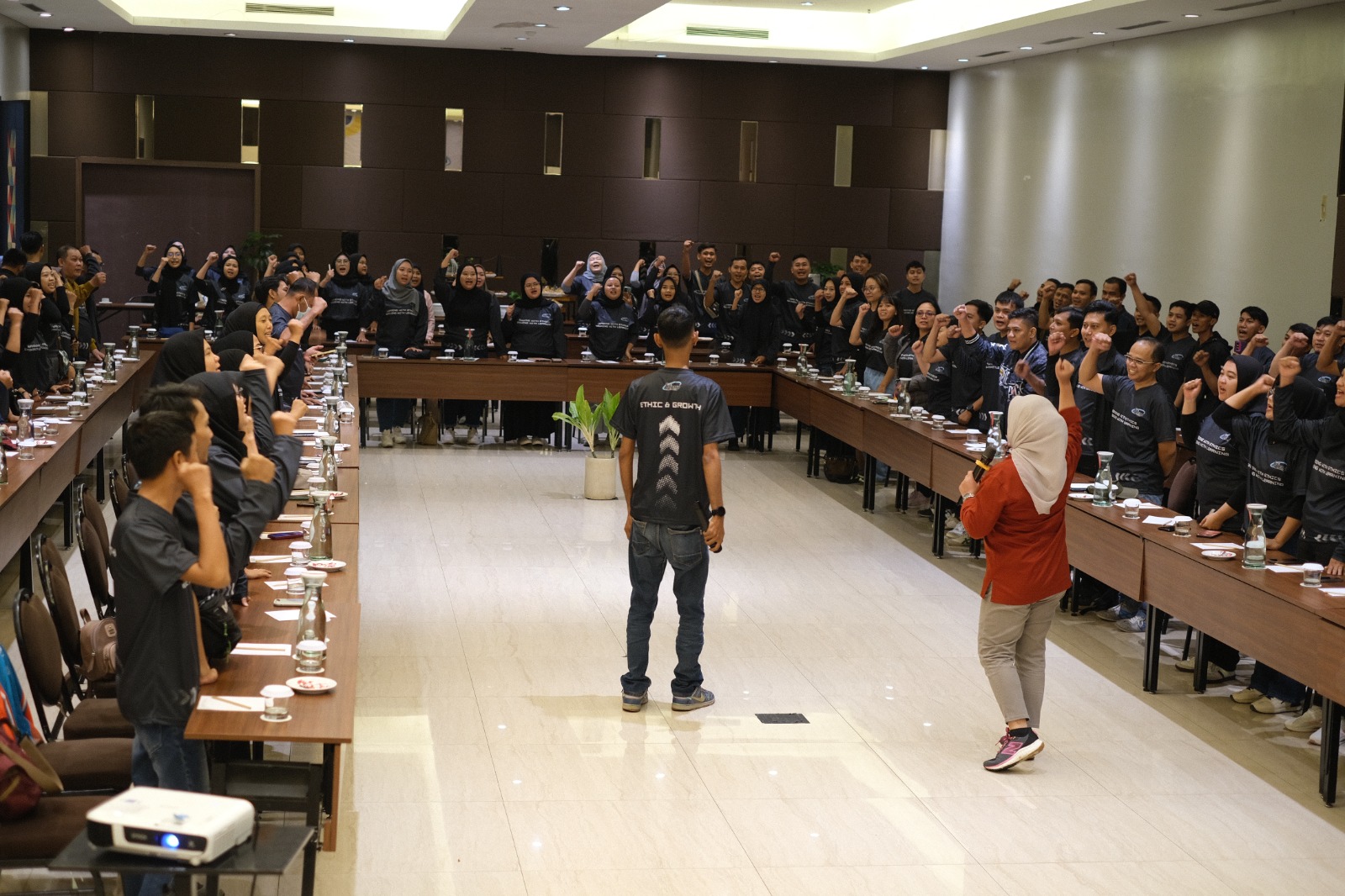 Training & Motivasi
